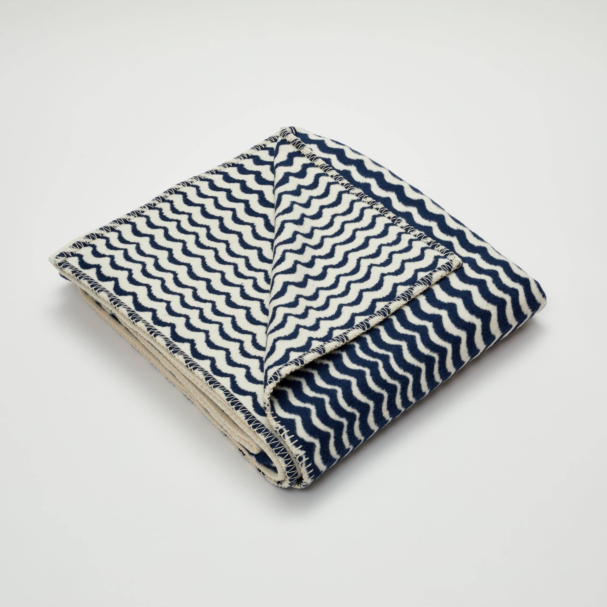 Navy Swell Recycled Cotton Blanket – Sustainable Coastal Comfort